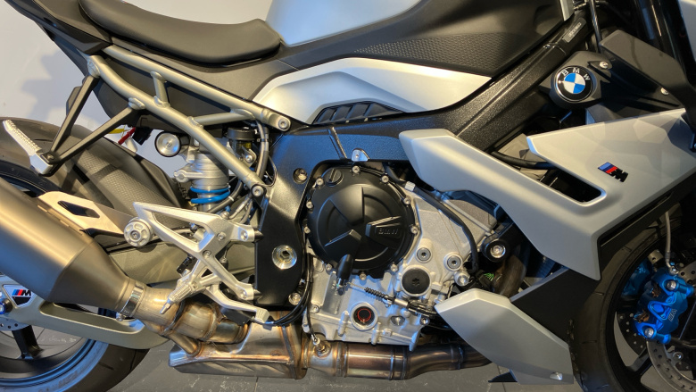 BMW M 1000 R (25MY)